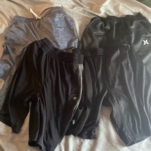 Lot of boys shorts 12/L